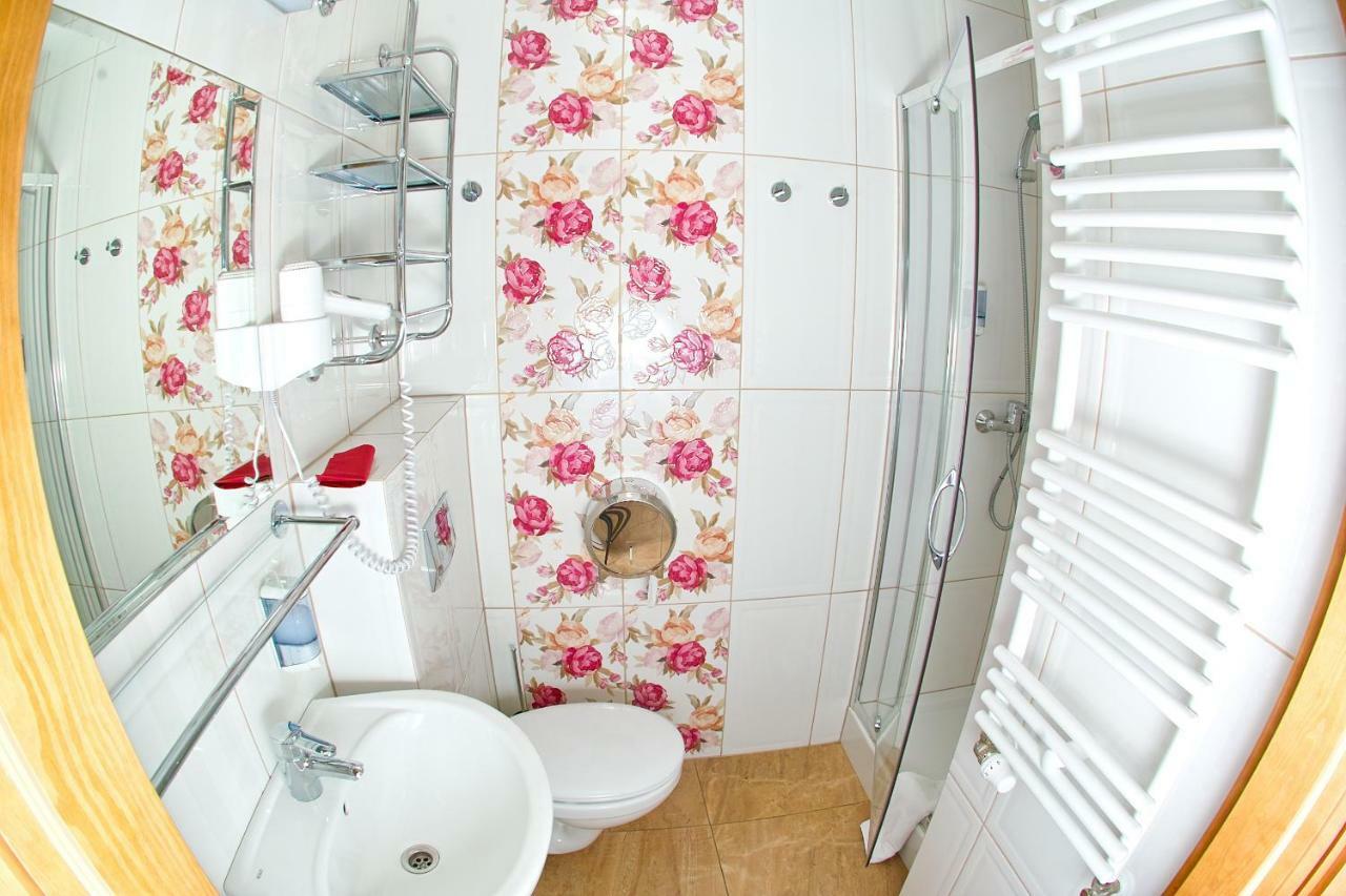 Lesny Osrodek Szkoleniowy W Puszczykowie Puszczykowo Exteriér fotografie